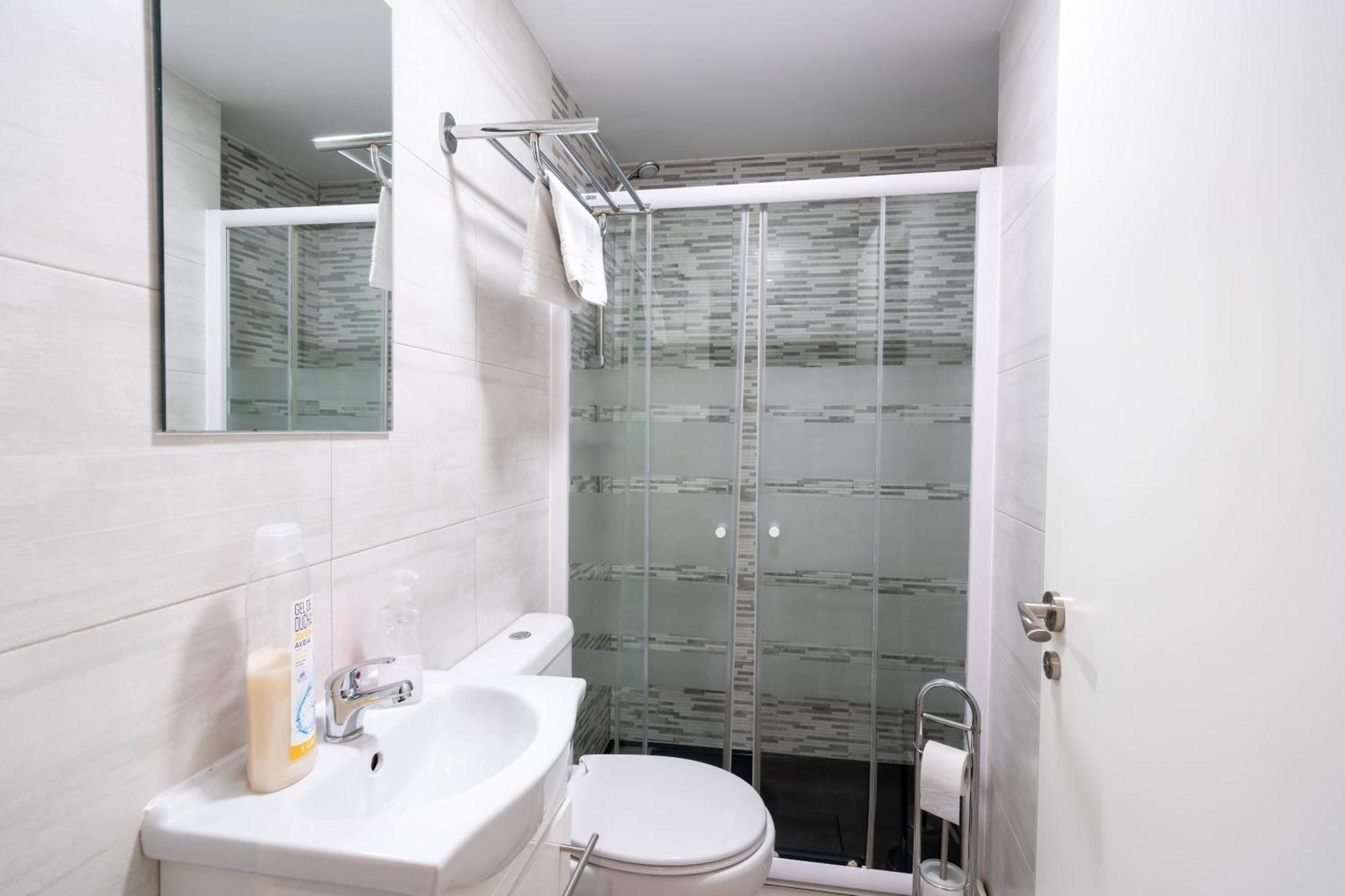 Apartamentos Go - Leopoldo Cano Center バリャドリド エクステリア 写真