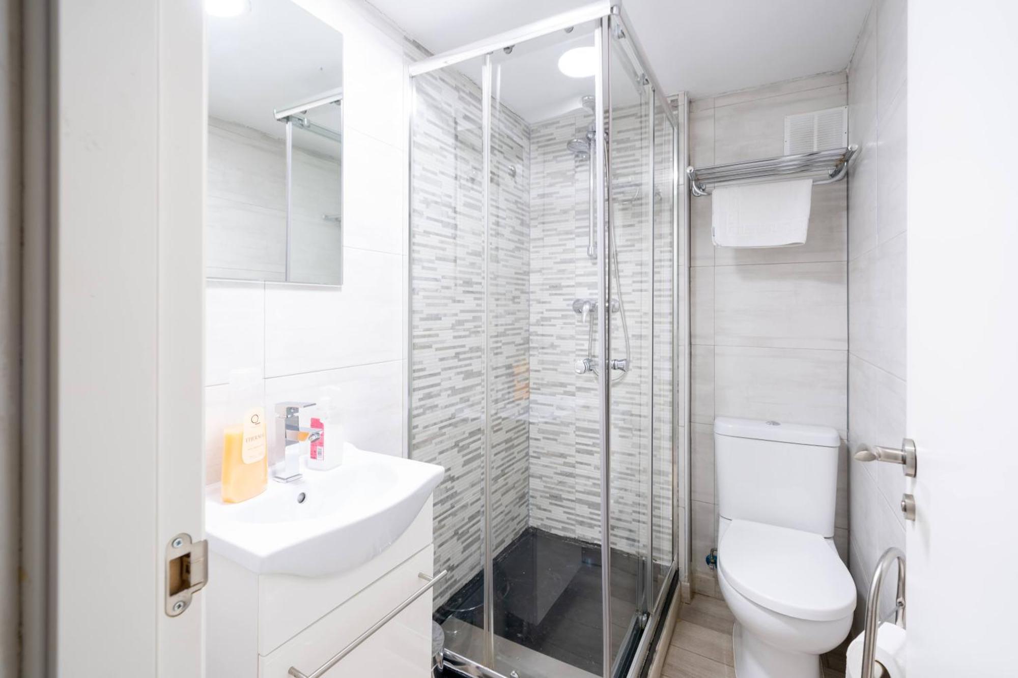 Apartamentos Go - Leopoldo Cano Center バリャドリド エクステリア 写真