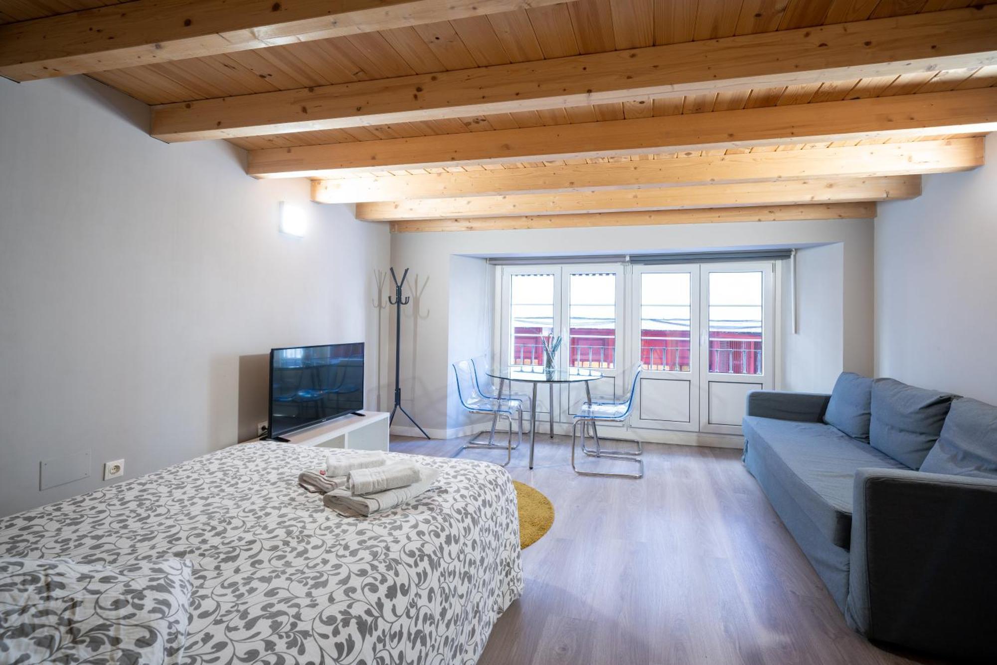 Apartamentos Go - Leopoldo Cano Center バリャドリド エクステリア 写真
